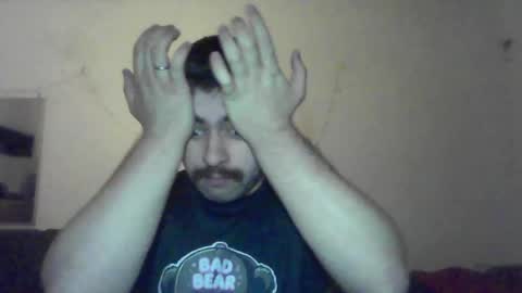Snapshot of hairy_man_69_ chatting on 05-12-26, 04:26 horny online show from 05-12-26, 04:26