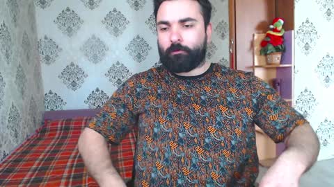 Hairy Tyler online show from 02-08-25, 10:50