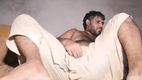 Snapshot of hairybouy264541 chatting on 07-22-26, 05:38 hairybouy264541 online show from 07-22-26, 05:38