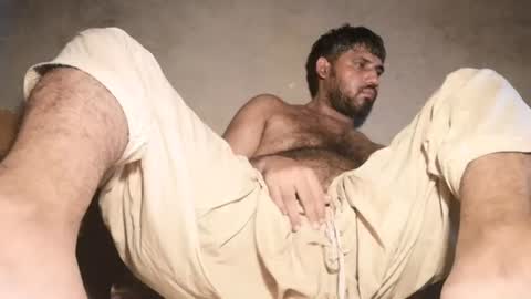 Snapshot of hairybouy264541 chatting on 07-28-26, 07:04 hairybouy264541 online show from 07-28-26, 07:04
