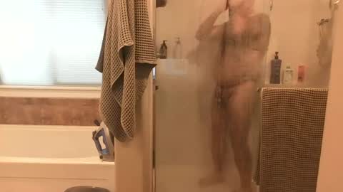 Snapshot of hairydaddreams chatting on 06-22-26, 01:41 hairydaddreams online show from 06-22-26, 01:41