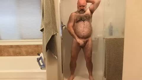 Snapshot of hairydaddreams chatting on 07-23-26, 01:31 hairydaddreams online show from 07-23-26, 01:31