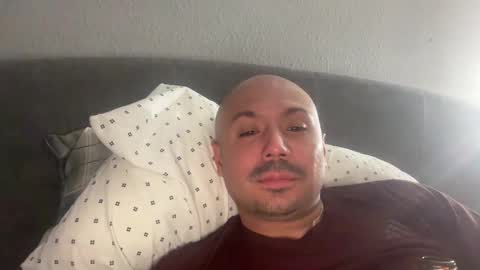 hairyman30000 online show from 11-18-25, 01:00