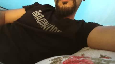 Snapshot of hairymann96 chatting on 11-02-25, 02:52 hairymann96 online show from 11-02-25, 02:52