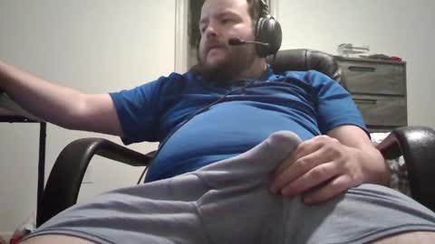 hairymikey online show from 05-04-26, 04:08
