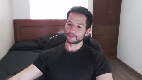 Snapshot of hairyncuteass chatting on 02-03-25, 09:39 hairyncuteass online show from 02-03-25, 09:39