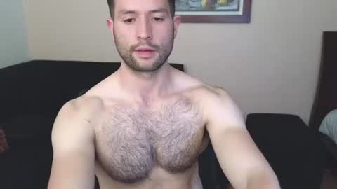 Snapshot of hairyncuteass chatting on 02-16-25, 06:32 hairyncuteass online show from 02-16-25, 06:32