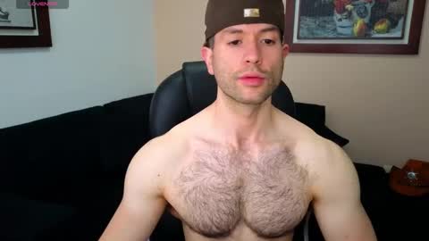 Snapshot of hairyncuteass chatting on 10-01-25, 11:38 hairyncuteass online show from 10-01-25, 11:38