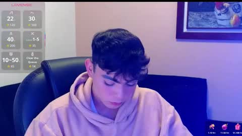 Snapshot of hairyncuteass chatting on 10-29-25, 11:39 hairyncuteass online show from 10-29-25, 11:39