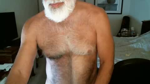 Hairy pecs online show from 06-03-26, 07:22