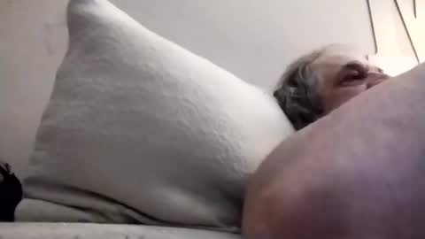 Snapshot of hairyspermballs chatting on 09-24-25, 01:42 Marty online show from 09-24-25, 01:42