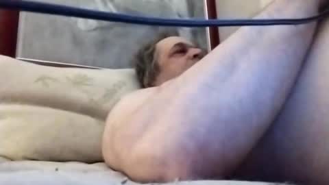 Snapshot of hairyspermballs chatting on 01-16-26, 06:17 Marty online show from 01-16-26, 06:17