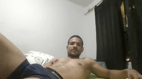 Snapshot of hakaus chatting on 06-11-26, 03:37 Hakaus online show from 06-11-26, 03:37