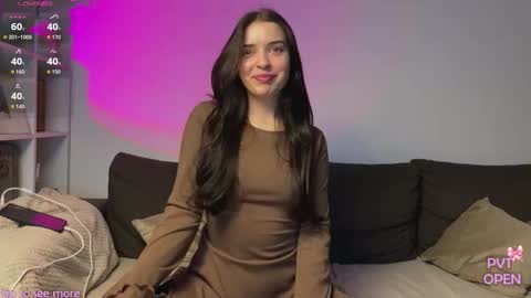 Snapshot of hako_emm chatting on 10-17-25, 02:30 hako emm online show from 10-17-25, 02:30