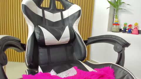 Anahis online show from 12-06-24, 04:14