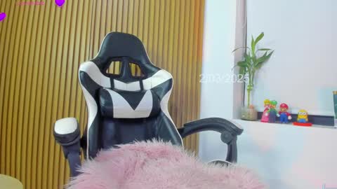 Anahis online show from 03-03-25, 12:37