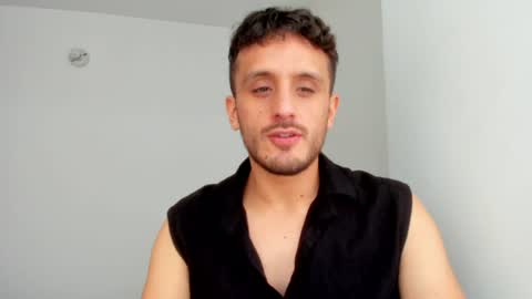 halle_1 online show from 06-13-26, 07:12