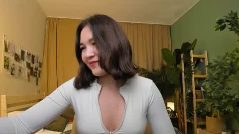 Mary online show from 12-03-25, 02:04