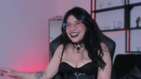 Snapshot of halley_ravenn chatting on 05-11-26, 09:12 halley_ravenn online show from 05-11-26, 09:12