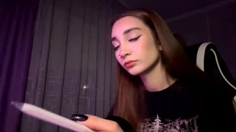 Holly online show from 11-08-25, 07:45