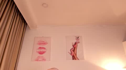 Halsey Maria online show from 11-28-25, 07:00