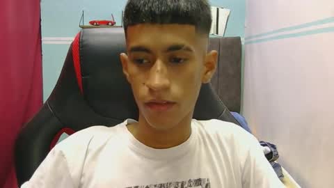 hamcummboy20 online show from 05-11-26, 01:44