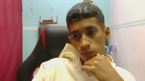 hamcummboy20 online show from 05-19-26, 06:47