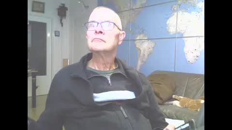 Prefer men 80 online show from 03-01-25, 09:26