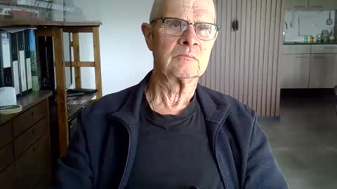 Prefer men 80 online show from 03-28-26, 02:27