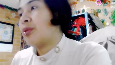 HANMy Dears make sure to follow me here create a FREE account if you dont have one and chat thank you. online show from 12-17-25, 04:40