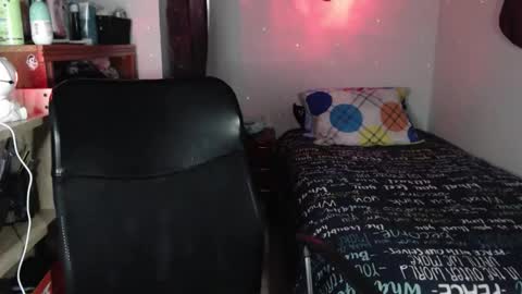 Hanya online show from 04-20-26, 04:21