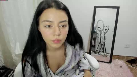 Snapshot of hana_garcia chatting on 05-15-26, 10:50 Hana Garcia online show from 05-15-26, 10:50