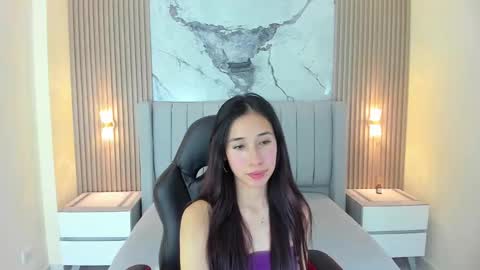 Hana online show from 11-19-25, 03:50