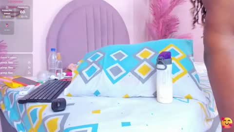 hanaahquinn online show from 03-07-25, 06:11