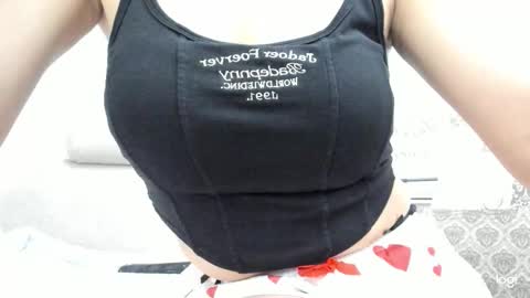 Hanah online show from 10-25-25, 06:32