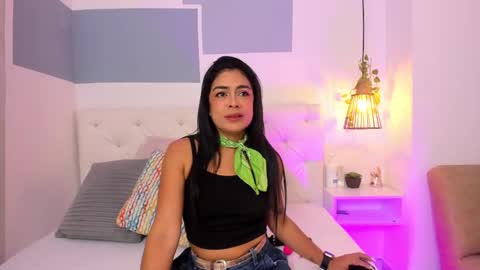 hanah_gray online show from 03-10-25, 11:21