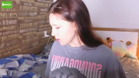 Snapshot of hanahwoods chatting on 09-21-25, 11:56 hanahwoods online show from 09-21-25, 11:56