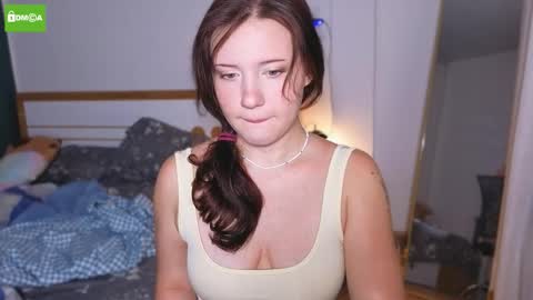 Snapshot of hanahwoods chatting on 09-27-25, 07:52 hanahwoods online show from 09-27-25, 07:52