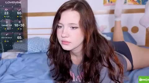 Snapshot of hanahwoods chatting on 11-16-25, 11:38 hanahwoods online show from 11-16-25, 11:38