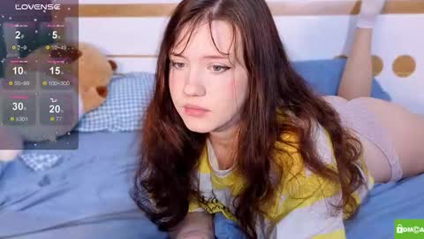 Snapshot of hanahwoods chatting on 11-17-25, 01:11 hanahwoods online show from 11-17-25, 01:11