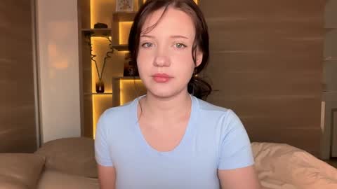 hanahwoods online show from 06-08-26, 03:07