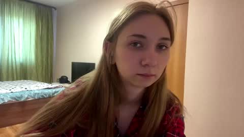 Alya online show from 05-28-26, 03:31