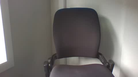 Snapshot of hand_ball_32 chatting on 05-26-26, 02:29 hand_ball_32 online show from 05-26-26, 02:29
