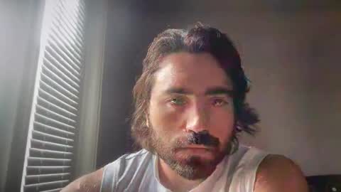 Handcyclist25 online show from 03-08-26, 06:01