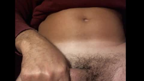 Snapshot of handjob610 chatting on 03-11-26, 11:27 Handjob610 online show from 03-11-26, 11:27