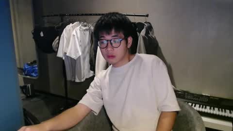 Snapshot of handsome_mannn chatting on 09-26-25, 08:02 handsome_mannn online show from 09-26-25, 08:02