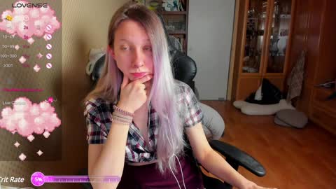 Snapshot of handsome_whale chatting on 12-26-24, 04:21 Mila online show from 12-26-24, 04:21