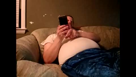 Handsomedaddy198923 online show from 04-19-26, 07:07