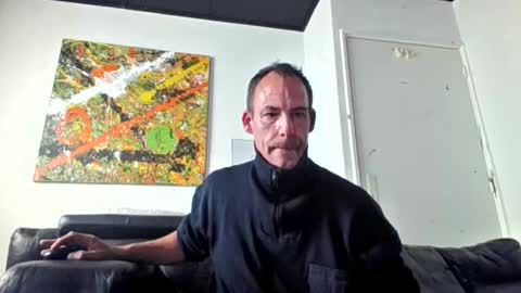 Snapshot of handsomeguy4ever chatting on 09-29-25, 10:09 handsomeguy4ever online show from 09-29-25, 10:09