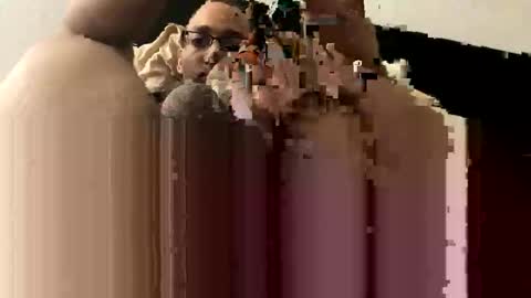 Snapshot of handsomehasen chatting on 03-22-26, 03:21 handsomehasen online show from 03-22-26, 03:21